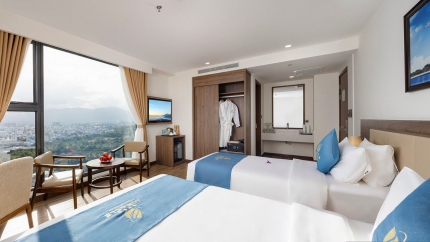 Không gian phòng rộng rãi