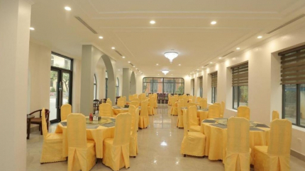 Nhà hàng tại khách sạn 3* Momali Hotel