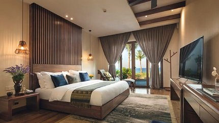 Beach Front 3 Bedroom Pool Villa