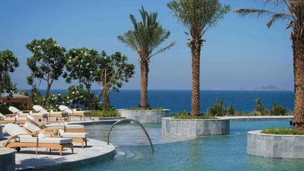 Ghế nghỉ nằm tắm nắng