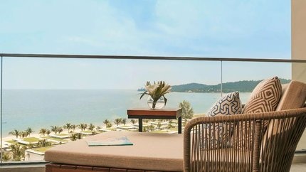 Ban công rộng rãi hướng biển siêu đỉnh
