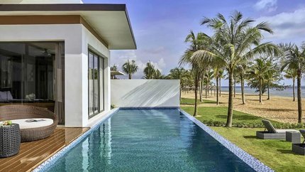 Hồ bơi riêng sang trọng lịch sự