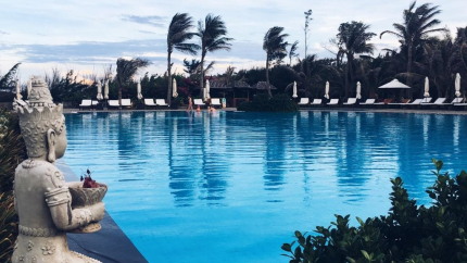 Bể bơi Mũi Né Bay Resort Phan Thiết