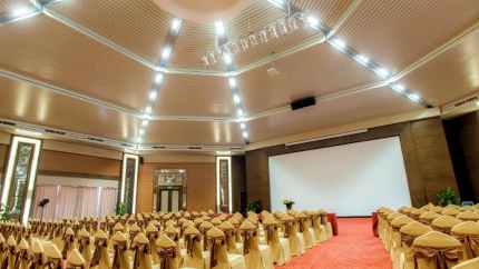 Tổ Chức Hội Nghị