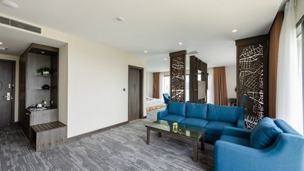 Phòng khách rộng rãi