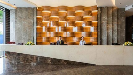 Lễ tân khách sạn