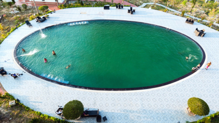 Hồ Bơi Mường Thanh Grand Hotel 4 Sao