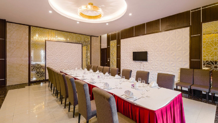 Phòng ăn Tối Vip Tại Mường Thanh Grand Hà Tĩnh Hotel