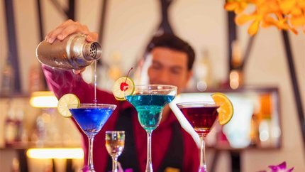 Quán bar tại khách sạn