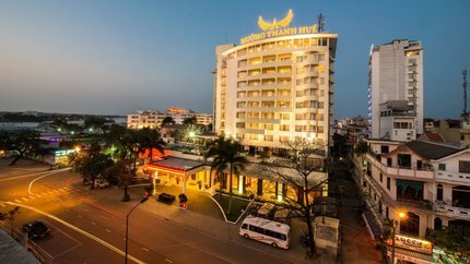 Mường Thanh Holiday Huế