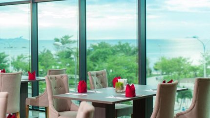 Nhà hàng với hướng nhìn cực đỉnh