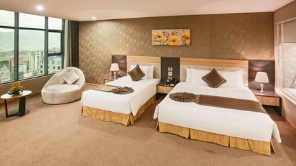 Phòng Deluxe Family Triple