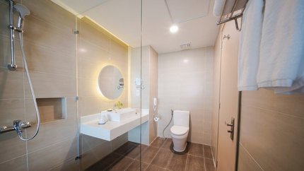 Phòng tắm với thiết kế sang trọng