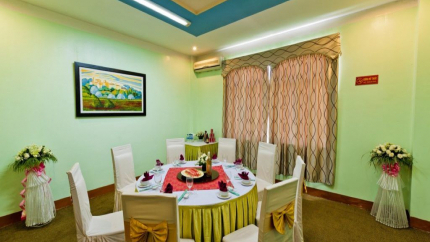 Nhà hàng khách sạn Mường Thanh Vinh 3*