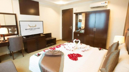 Phòng Excutive Suite tại khách sạn Mường Thanh Vinh 3 sao