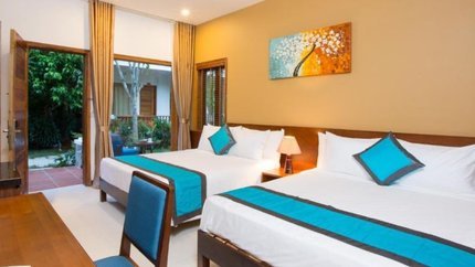 Phòng Gia Đình Cho 4 Nguời Lớn Nhìn ra Hồ Bơi