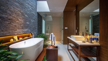 Phòng tắm đầy đủ tiện nghi