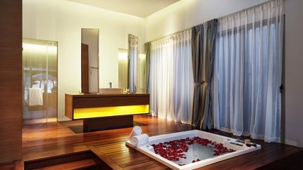 Không gian phòng tắm lãng mạn