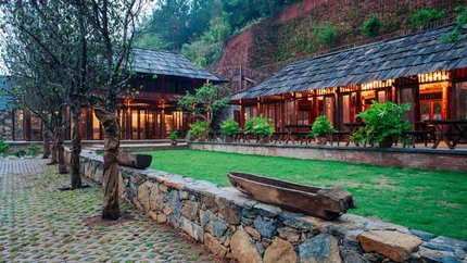 Khuôn viên khu nghỉ dưỡng