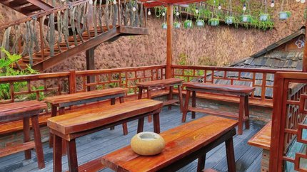 Ban công của nhà sàn