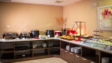 Nhà hàng với đa dạng món ăn ngon