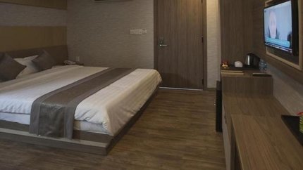 Căn phòng rộng rãi thoáng mát