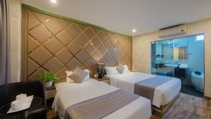 Deluxe Triple with Sea View