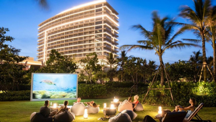 Xem Phim Ngoài Trời