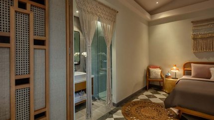 Không gian sang trọng, lịch sự