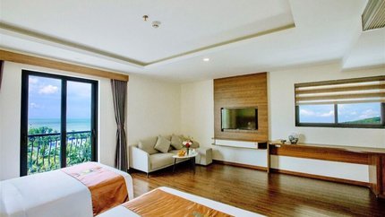 Triple Ocean with Balcony