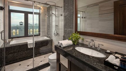 Phòng tắm trong phòng Executive