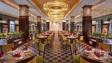 Nhà hàng Golden Rice sang trọng