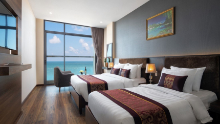 Nolis triple Sea view