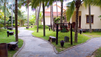 Sân vườn Ocean Star Resort Phan Thiết