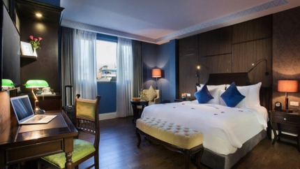 Premier Suite