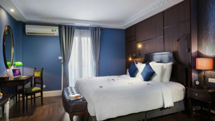 Royal Suite With Balcony