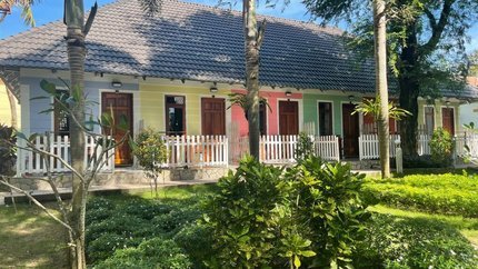 View nhìn từ bên ngoài