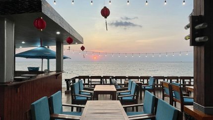 Nhà hàng có tầm nhìn hướng biển