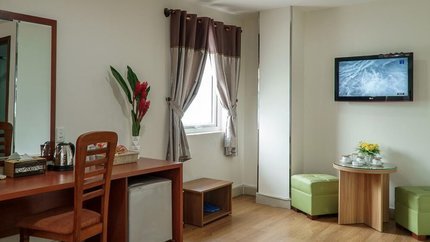 Phòng được thiết kế tối giản