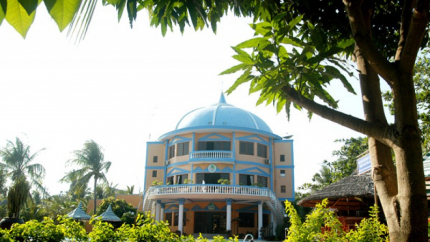 Toàn cảnh