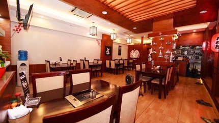 Nhà hàng đa dạng