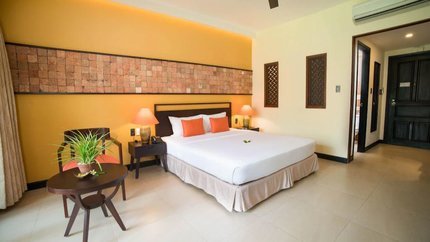 Không gian phòng rộng lớn với thiết kế tinh tế