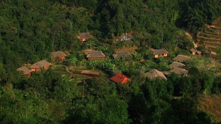Bao quanh Panhou Retreat là thiên nhiên hùng vĩ, thơ mộng