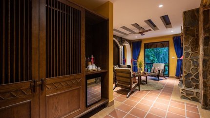 Phòng Suite trang bị đầy đủ tiện nghi