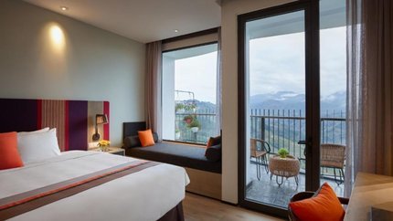 Ban công phòng rộng rãi, thoáng mát