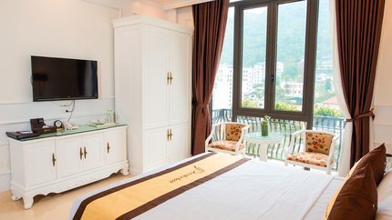 Phòng Deluxe với gam màu trắng tinh tế