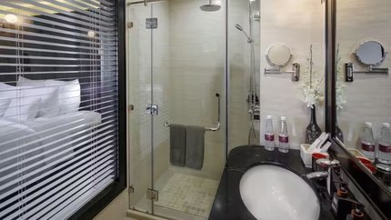Nhà tắm đầy đủ tiện nghi
