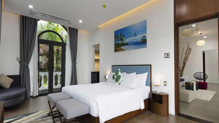 Beach View 4 Bedroom Villa