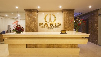 Quầy lễ tân khách sạn