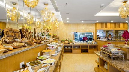 Nhà hàng Ventura khách sạn Parze Ocean (2)